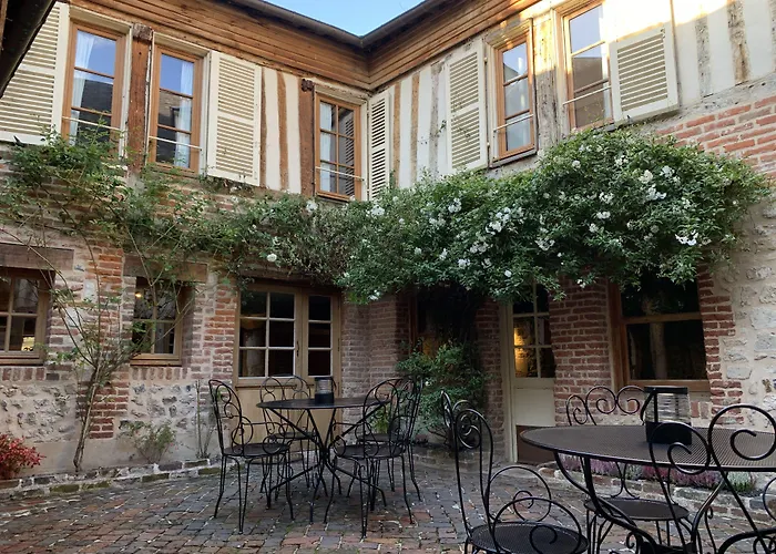 Bed and Breakfast L'Ecole des Demoiselles à Honfleur